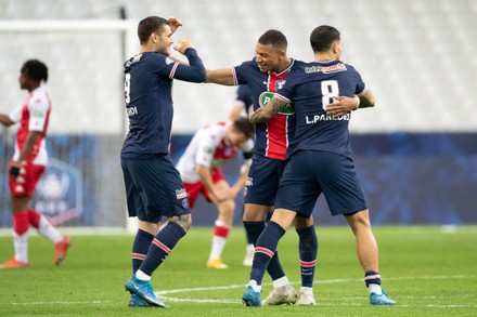 Football - Coupe de la Ligue : Paris s'en sort bien face à l'OL