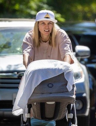 EXCLUSIVE- Jessica Hart Goes For A Walk With Her Son Hart Kirkham in Hollywood, Los Angeles, USA - 11 Aug 2022