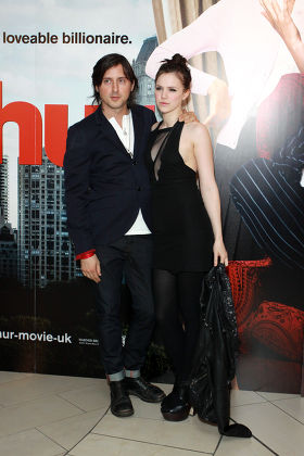 'Arthur' film premiere, London, Britain - 19 Apr 2011