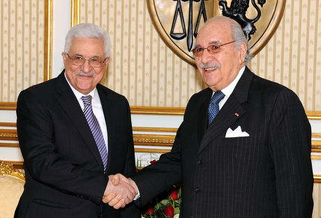 Palestinian President Mahmoud Abbas visit to Tunisia - 19 Apr 2011