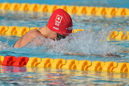 1,000 200 meter race Stock Pictures, Editorial Images and Stock Photos ...