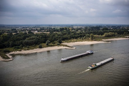 750 Ships sinking Stock Pictures, Editorial Images and Stock Photos ...