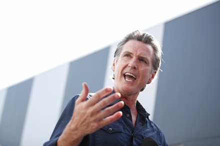 California Governor Gavin Newsom Speaks During Editorial Stock Photo