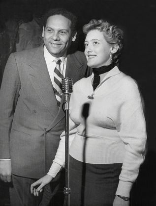 Edmundo Ros With Singer Kyra Leroy Edmundo William Ros Obe (born 7 December 1910) Is A Musician Vocalist Arranger And Bandleader Who Made His Career In Britain. He Directed A Highly Popular Latin-american Orchestra Had An Extensive Recording Career A