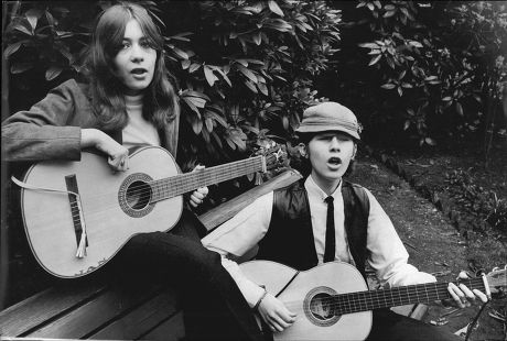 Janet Osborne And Gary Osborne With Guitars In 1965. They Are Children Of Musician Tony Osborne.
