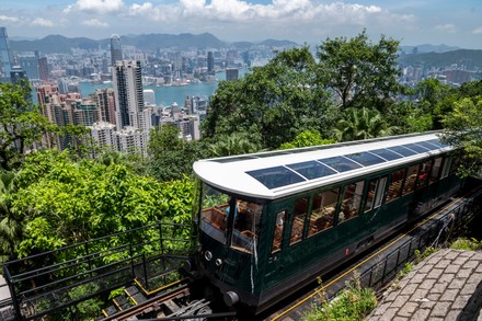 6th Generation Peak Tram Arriving Peak Editorial Stock Photo - Stock ...