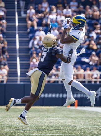 Delaware Fightin Blue Hens Wide Receiver Editorial Stock Photo - Stock ...