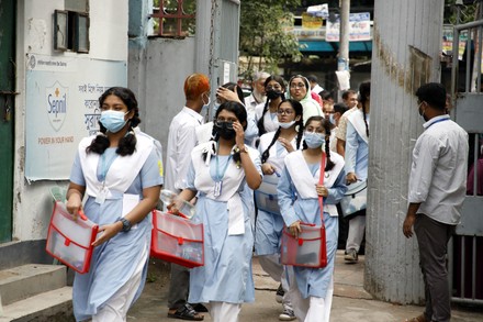 2,000 Education in bangladesh Stock Pictures, Editorial Images and