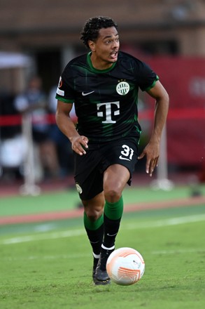 Henry Wingo of Ferencvarosi TC passes the ball in front of Matheus News  Photo - Getty Images