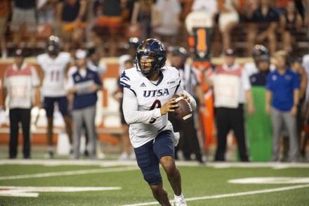 __COUNT__ NCAA Football UTSA vs Texas, Austin, USA - 17 Sep 2022 Stock ...