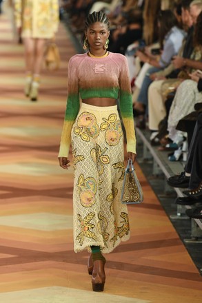 Etro Spring 2022 Ready-to-Wear Collection