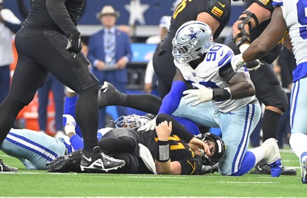 Photo: Dallas Cowboys vs. Washington Commanders in Arlington