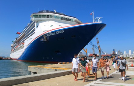 3,000 Carnival cruise Stock Pictures, Editorial Images and Stock Photos