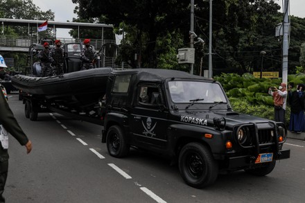 Indonesian Soldiers Stand Tactical Vehicle During Editorial Stock Photo ...