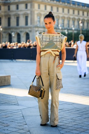 Alicia Vikander Outside Arrivals Louis Vuitton Editorial Stock