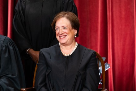 3,000 Elena kagan Stock Pictures, Editorial Images and Stock Photos