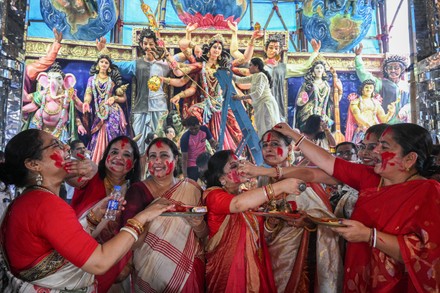 2,000 Durga puja festival 2022 Stock Pictures, Editorial Images and ...