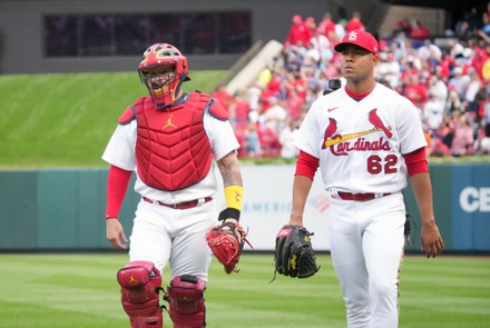 St louis cardinals yadier molina hi-res stock photography and