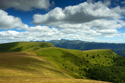 250 Auvergne volcanoes Stock Pictures, Editorial Images and Stock ...