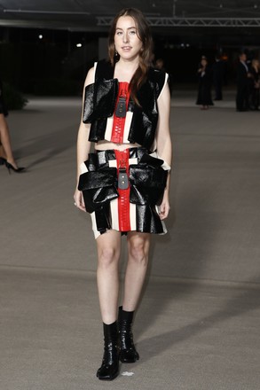 2,000 Alana haim Stock Pictures, Editorial Images and Stock Photos