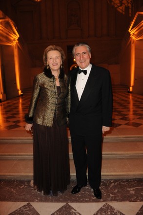 Baron Baroness Ernestantoine Seilliere Attending Charity Editorial ...