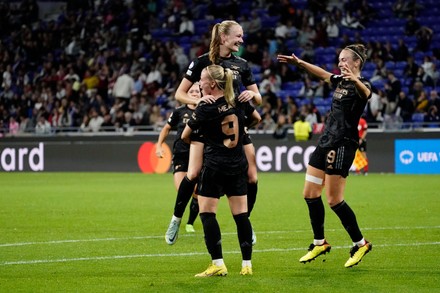 Caitlin Foord Arsenal Celebrates After She Editorial Stock Photo ...