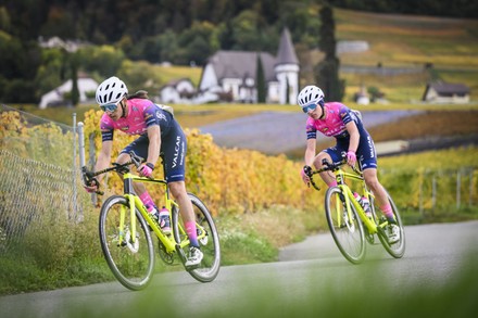 Afghan Refugee Road Cyclists Yulduz Hashimi Editorial Stock Photo ...