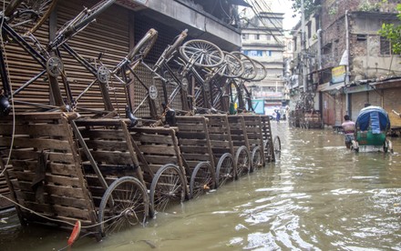 250 Cyclone sitrang Stock Pictures, Editorial Images and Stock Photos