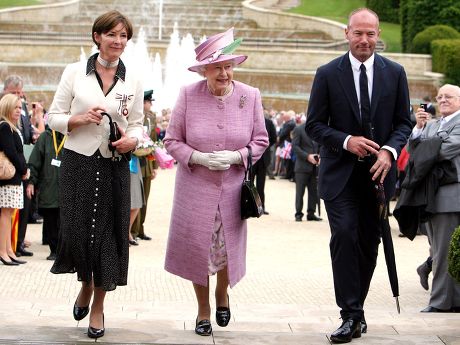 Queen Elizabeth II visits Alnwick Gardens, Northumberland, Britain - 22 Jun 2011
