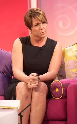 'Lorraine Live' TV Programme, London, Britain - 23 Jun 2011
