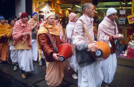 Hare Krishna Devotees Foto stock editorial - Imagem stock