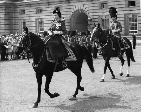 Trooping Colour 1969 Queen Elizabeth Ii Editorial Stock Photo - Stock ...