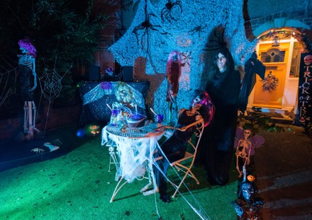 __COUNT__ Halloween displays, Bristol, UK - 29 Oct 2022 Stock Pictures ...