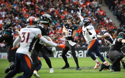 250 Denver broncos vs jacksonville jaguars nfl Stock Pictures