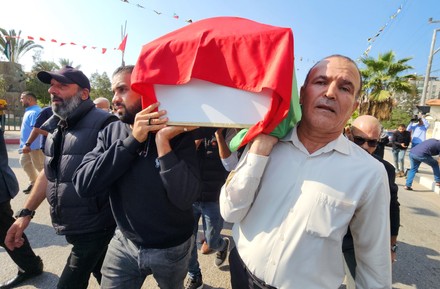 Palestinians Carry Body Fatima Bernawi During Editorial Stock Photo ...