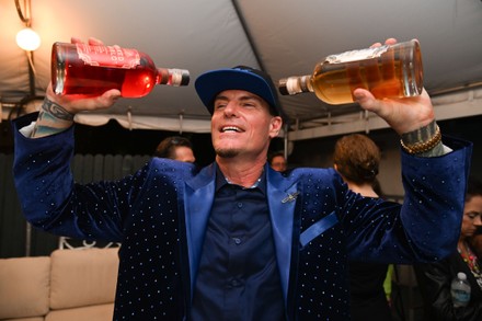 Vanilla Ice Aka Vanilla Ice Holding Editorial Stock Photo - Stock Image