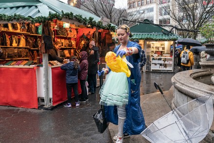 84 Union square holiday market Stock Pictures, Editorial Images and