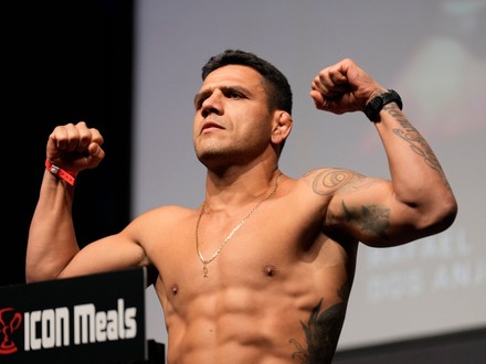70 Rafael dos anjos Stock Pictures, Editorial Images and Stock Photos ...