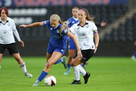 Rhianne Oakley Cardiff City Women Challenged Editorial Stock Photo ...