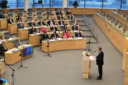 750 Lithuanian parliament Stock Pictures, Editorial Images and Stock ...