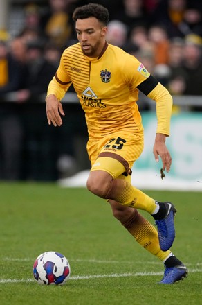 Omar Bugiel Sutton United Celebrates Scoring Editorial Stock Photo ...