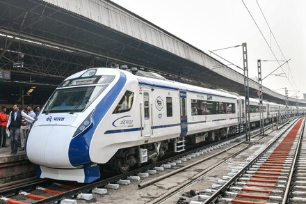 Vande Bharat Express Train Seen Howrah Editorial Stock Photo - Stock ...