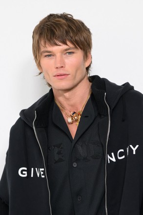 Jordan Barrett Attends Givenchy Menswear Fallwinter Editorial Stock ...