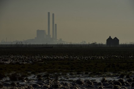 Edf Coal Fired Power Plant Cordemais Editorial Stock Photo - Stock ...