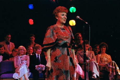 Noele Gordon Gives Speech Crossroads Cast Editorial Stock Photo - Stock ...