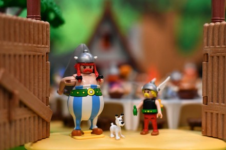 Asterix Obelix Figures Company Playmobil Displayed Editorial Stock Photo -  Stock Image