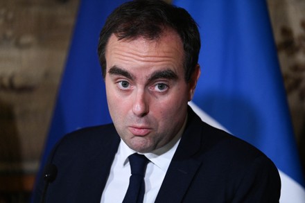 __COUNT__ Sébastien Lecornu Press Conference On Ammunition - Paris ...