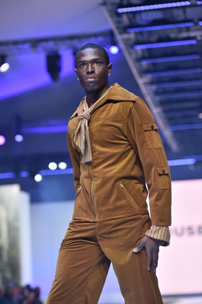 Model Wearing House Aama Walks Runway Editorial Stock Photo - Stock