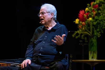Itzhak Perlman Editorial Stock Photo - Stock Image | Shutterstock