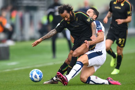 Venice, Italy. 01st May, 2023. Venezia celebrates the victory during the  Italian soccer Serie B match Venezia FC vs Modena FC on May 01, 2023 at the  Pier Luigi Penzo stadium in